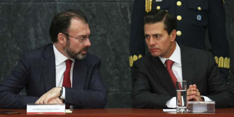 #Video Lozoya denuncia a Peña y Videgaray por ordenarle sobornos