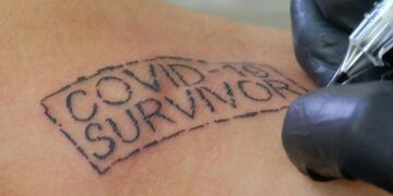 “Covid-19 Survivor”, tatuajes para sobrevivientes del Covid en México