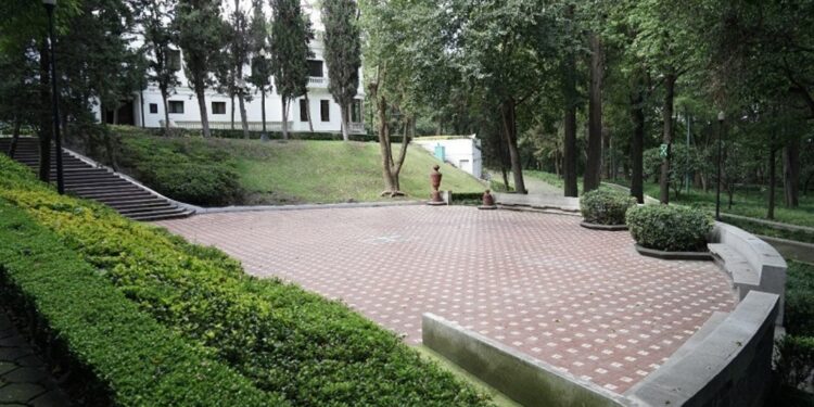 Complejo Cultural Los Pinos reabre sus puertas