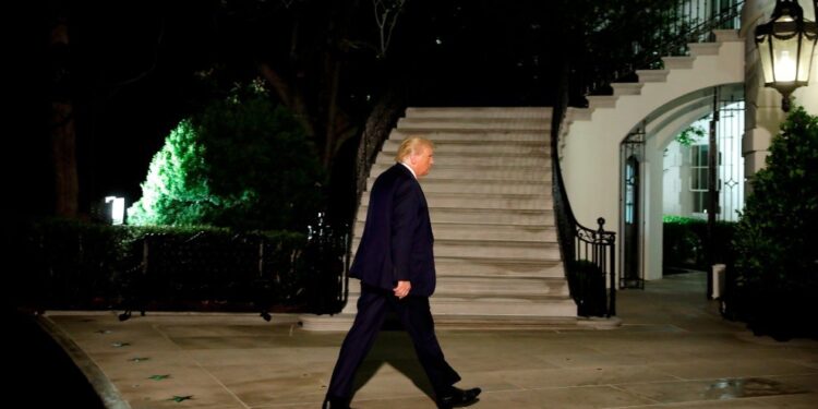Republicanos nominarán a Trump en un acto sin prensa