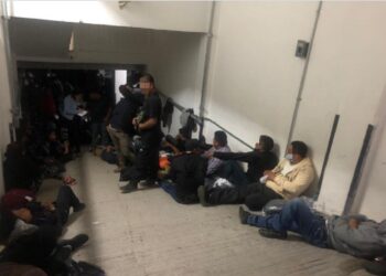Rescatan a 60 migrantes centroamericanos en Chiapas