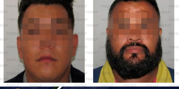 FGE CUMPLIMENTA ORDEN DE APREHENSIÓN A DOS HOMBRES POR ROBO A UN ANTRO DE SLP