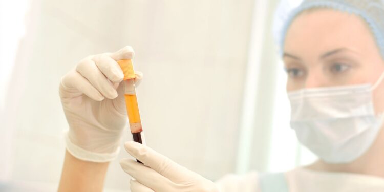 Donan plasma en Nuevo León para tratar a pacientes por covid-19
