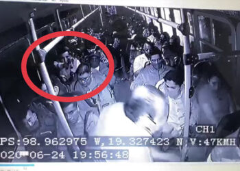 Pasajero de un camión dispara contra asaltantes en autopista México-Puebla
