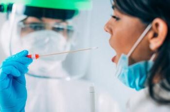 Crean prueba Covid-19 de saliva segura, rápida y económica