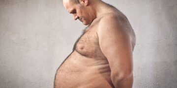 El vínculo entre la grasa abdominal y el cáncer de próstata