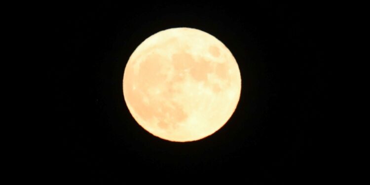 Cuándo y dónde ver la luna de maíz