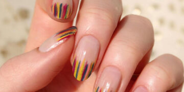 Nail art serpentina: el diseño de uñas en tendencia