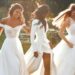 Los vestidos de novia más bonitos del año están hechos con algo más que amor