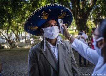 México suma 74 mil 348 muertos y 705 mil 263 casos de COVID-19