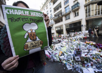 Comienza el juicio por atentado contra el semanario Charlie Hebdo