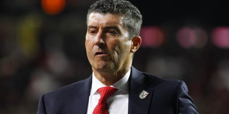 José Manuel de la Torre es cesado como técnico del Toluca