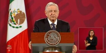 México tendrá nueva norma para que gasolineras vendan litros de a litro, anuncia AMLO