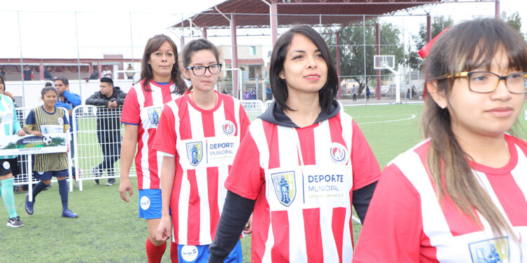Reanudan actividades 9 Centros Deportivos Municipales