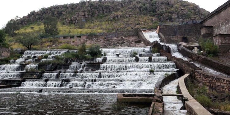 Autoridad municipal atenta a condiciones climáticas adversas