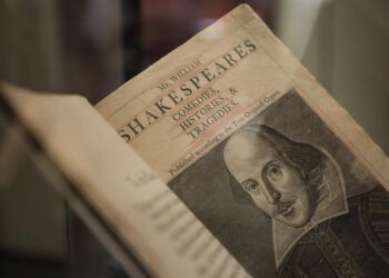 Descubren en España posible primer ejemplar de Shakespeare