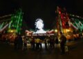 Luces encendidas con motivos patrios en el Zócalo de la CDMX