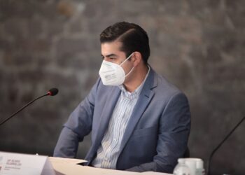 Se busca fortalecer la atención a personas con autismo