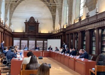 Se reúne Secretario de Hacienda y Crédito Público con gobernadores