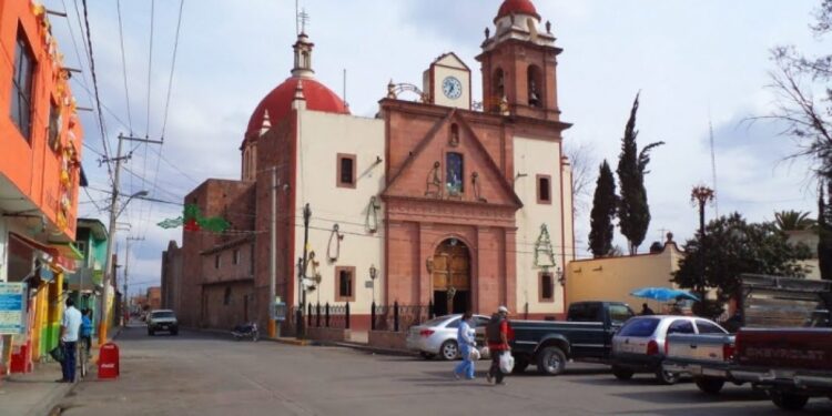 Se refuerza sanitización en Villa de Pozos