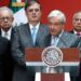 AMLO pide a funcionarios renunciar en octubre si quieren participar en elecciones