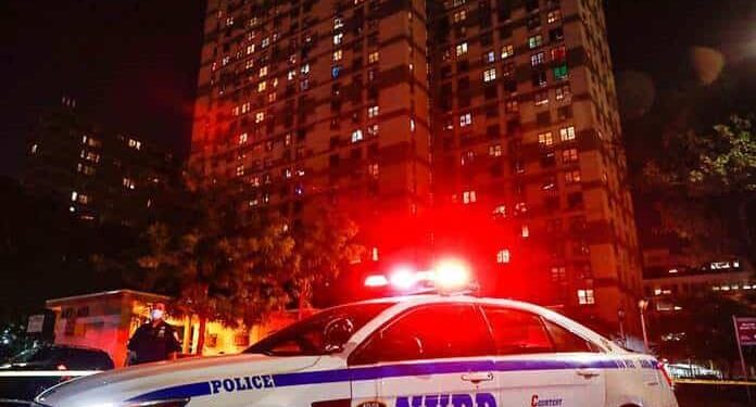 Tiroteo masivo en Nueva York, deja al menos 12 baleados