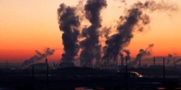 Se presenta amparo contra quema de combustibles fósiles en SLP