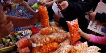 AMLO se opone a prohibir la comida chatarra