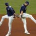 Rays ganan su primera serie de postemporada