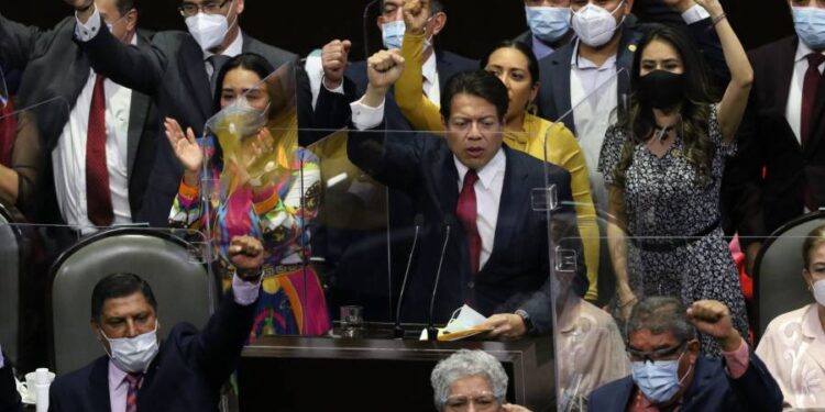 Cámara de Diputados aprueba eliminación del fuero presidencial