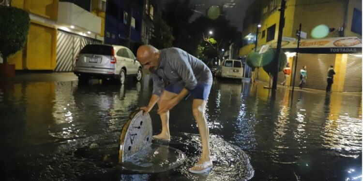 Casas inundadas, el saldo de lluvias en CdMx