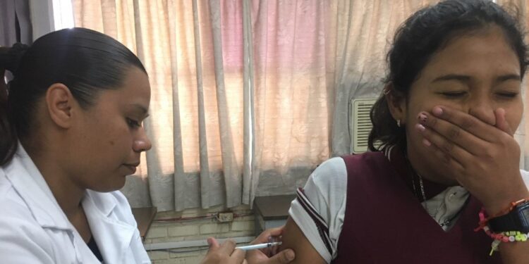 CDMX aplicará más de tres millones de vacunas contra influenza