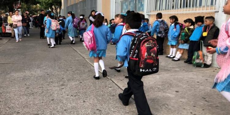 Campeche fijará fecha de regreso a clases presenciales hasta semáforo verde