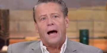 Alfredo Adame envía insultos a sus fans y se vuelve tendencia