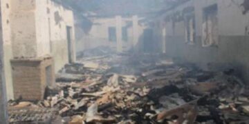Mueren 10 niños al incendiarse un internado en Tanzania