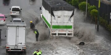 Guardia Nacional recupera tráiler con 134 mil litros de diésel robado en Jalisco