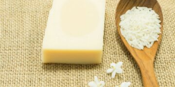 Jabón de arroz casero y sus beneficios