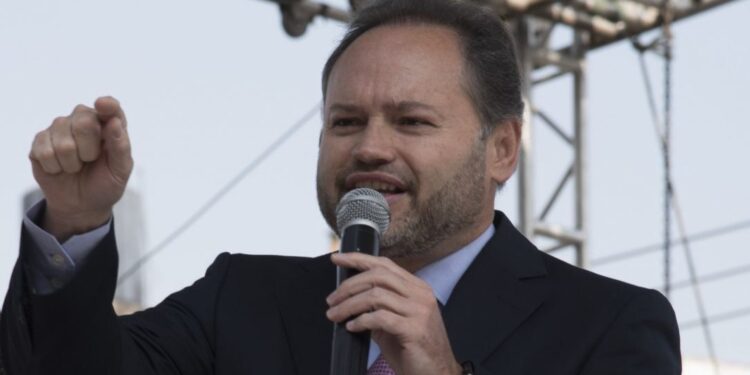 Giran orden de aprehensión contra Jaime Slomianski, extitular de la Agencia de Gestión Urbana de CDMX