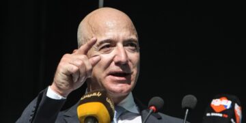 Jeff Bezos, el hombre mas rico del mundo por tercer año consecutivo en Forbes