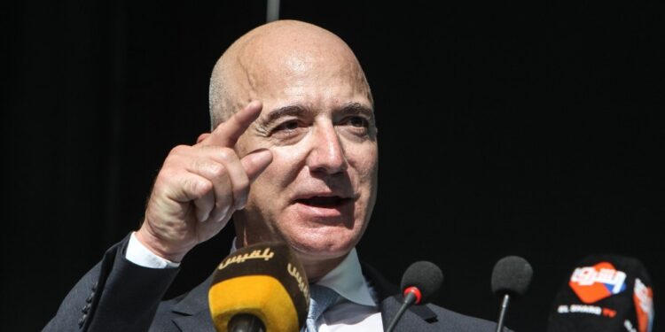 Jeff Bezos, el hombre mas rico del mundo por tercer año consecutivo en Forbes