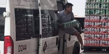 Captan vehículo del DIF Puebla cargado con cientos de cervezas