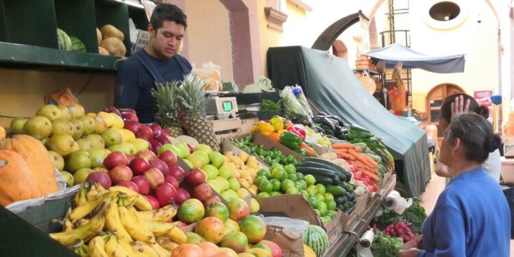 Inflación interanual en México se aceleró en agosto : INEGI