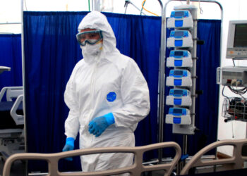 CDMX inicia selección de pacientes con coronavirus para ensayo clínico