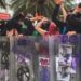 Encapsulan marcha de mujeres a favor de la despenalización del aborto