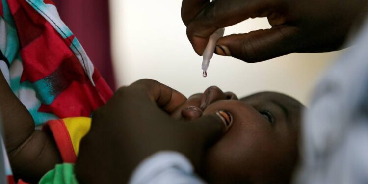 OMS reporta nuevo brote de polio en Sudán