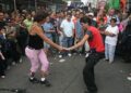Dispositivos de vigilancia para inhibir bailes y festejos callejeros en Soledad por 16 de Septiembre