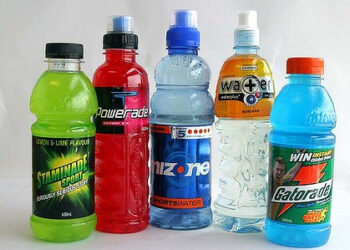 Lo que debes saber de las bebidas energéticas e isotónicas