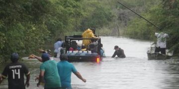 Lluvias por Gamma y Delta dejan inundaciones en comunidades de Campeche