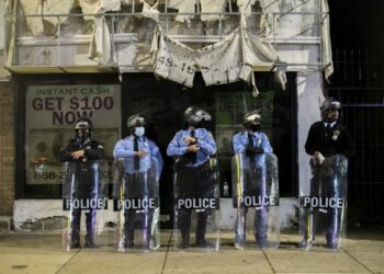 Toque de queda en Filadelfia, se despliega Guardia Nacional