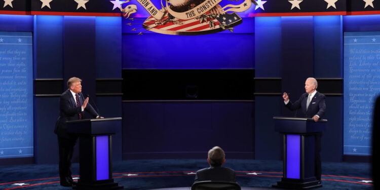 Trump y Biden se preparan para su último debate este jueves